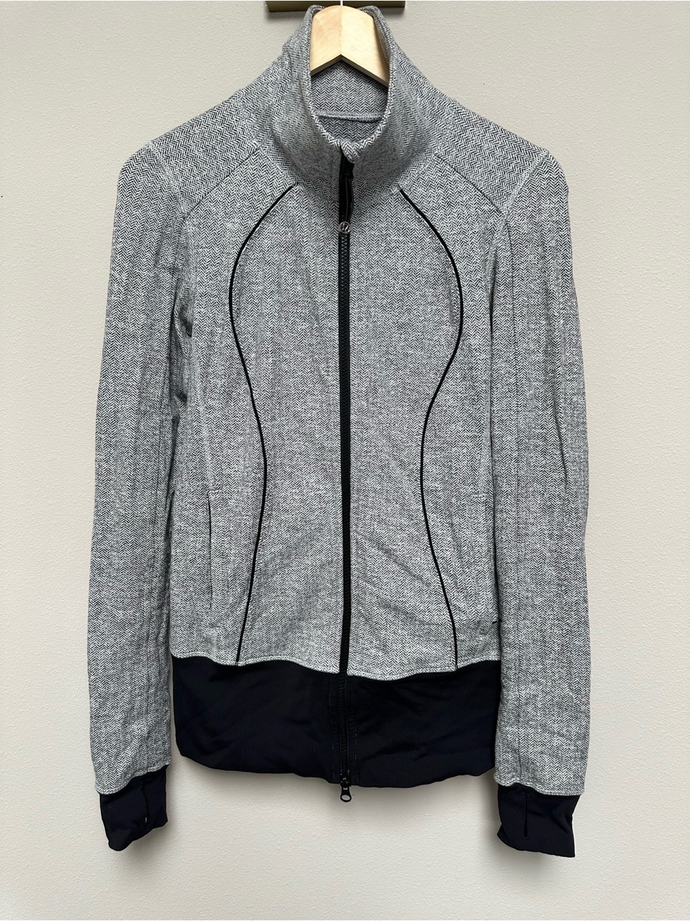 lululemon athletica Gray Herringbone Zip-Up Jacket